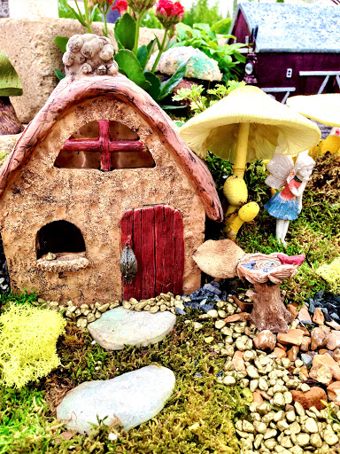 Florist «Victor Hlavacek Florist», reviews and photos, 746 Green Bay Rd, Winnetka, IL 60093, USA