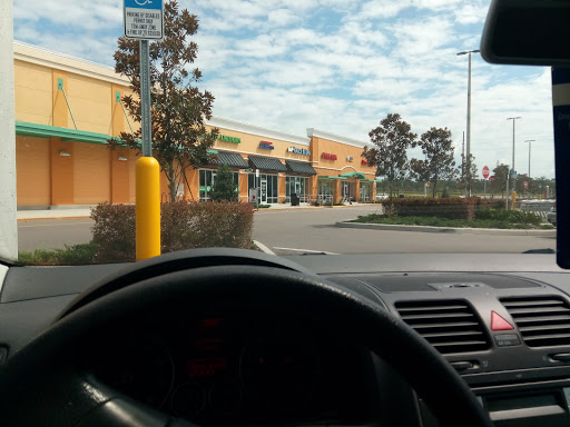 Liquor Store «Publix Liquors at The Shoppes of Dade City», reviews and photos, 11798 US-301, Dade City, FL 33525, USA