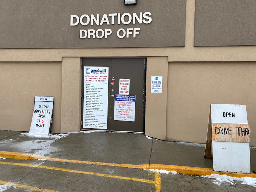 Thrift Store «Goodwill», reviews and photos