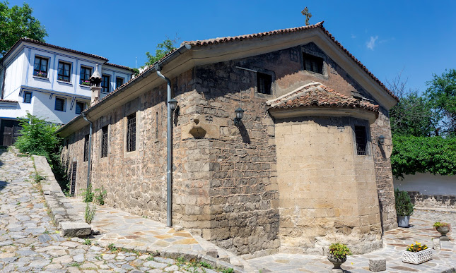 Отзиви за Храм „Свети Никола“ в Пловдив - църква