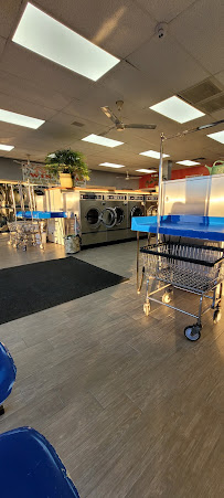 Essex Laundromat - Photo 5 - Car repair in Lynn, MA, Lynn