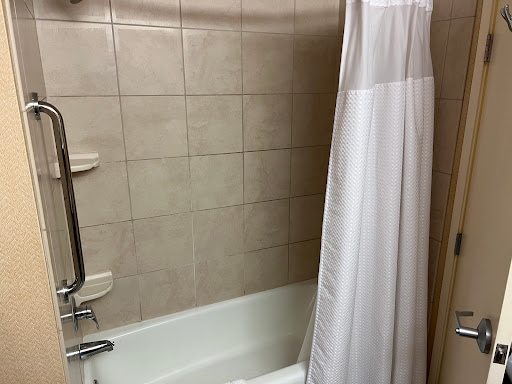 Hotel «Courtyard by Marriott Canton», reviews and photos, 4375 Metro Cir NW, North Canton, OH 44720, USA