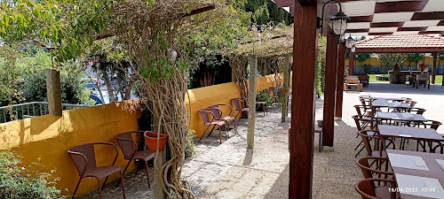 Restaurante Casa dos Ciprestes em Arcozelo