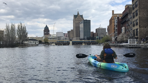 Milwaukee Kayak Tours