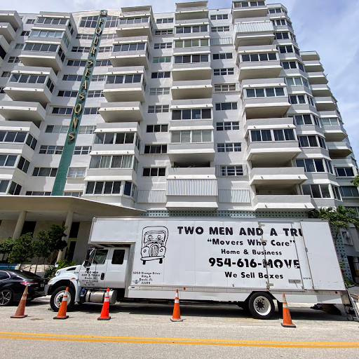 Moving and Storage Service «Two Men and a Truck», reviews and photos, 5850 Orange Dr, Davie, FL 33314, USA