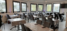 Atmosphère du Restaurant Les 2 ponts à Aixe-sur-Vienne - n°3