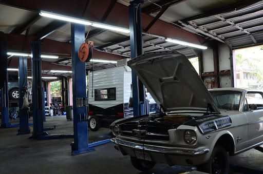 Auto Repair Shop «Craig Automotive», reviews and photos, 122 Huddleston Rd, Peachtree City, GA 30269, USA
