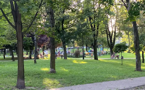 Park Milowice image