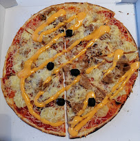 Plats et boissons du Pizzeria L'appel à Pizza à Fleury - n°16