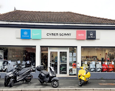Cyber-Scoot (VESPA, PIAGGIO, APRILIA) à Le Bouscat