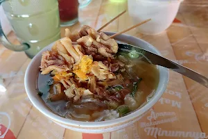 Soto Ayam Pak Yanto image