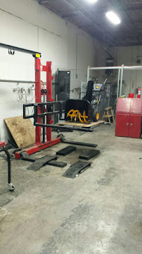 Mike's Small Engine - Photo 5 - Car repair in Davenport, IA, Davenport