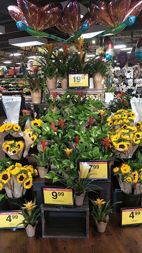 Grocery Store «Ralphs», reviews and photos, 1666 Rosecrans St, San Diego, CA 92106, USA