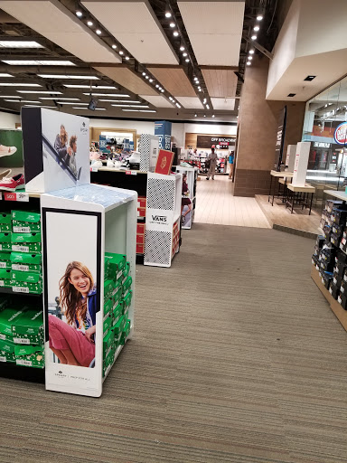 Shoe Store «Off Broadway Shoe Warehouse», reviews and photos, 125 Great Mall Dr, Milpitas, CA 95035, USA