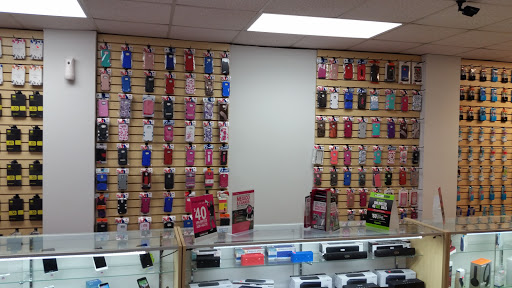 Cell Phone Store «TELLFIX Simple Mobile Solutions», reviews and photos, 4815 E Busch Blvd #102, Tampa, FL 33617, USA