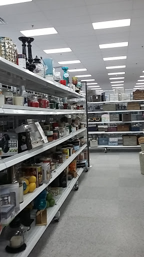 Department Store «T.J. Maxx», reviews and photos, 3219 Rolling Oaks Blvd, Kissimmee, FL 34747, USA