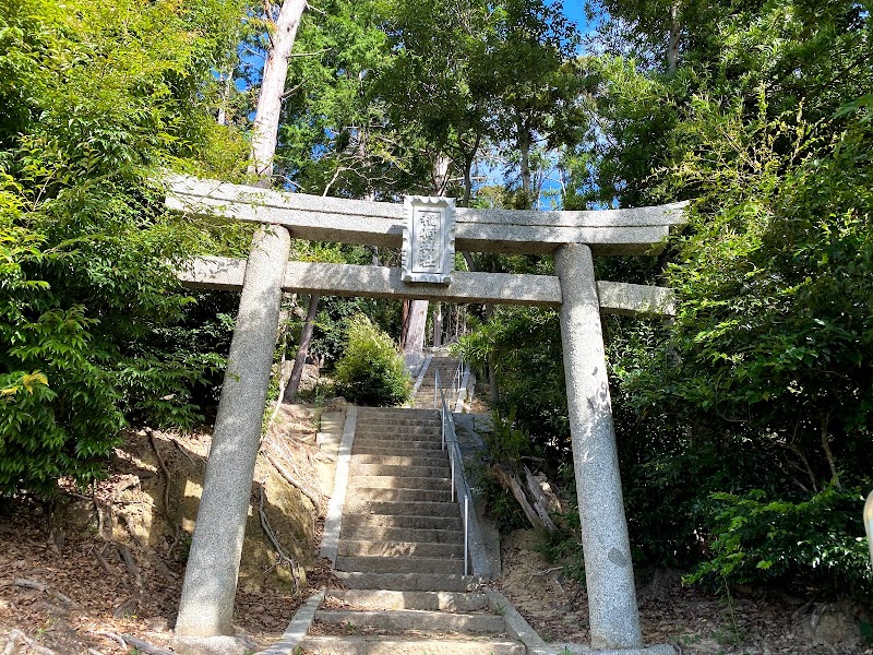 稲荷神社(粟生岩阪)