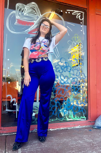 Used Clothing Store «Buffalo Exchange Austin», reviews and photos, 2904 Guadalupe St, Austin, TX 78705, USA