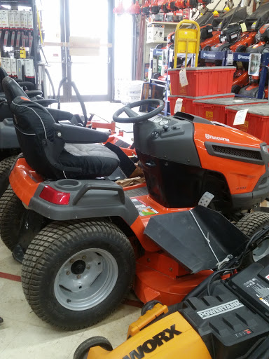 Hardware Store «Fairdale Do It Best Hardware», reviews and photos, 401 Fairdale Rd, Fairdale, KY 40118, USA