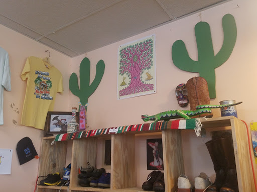 Consignment Shop «Battery Street Jeans Exchange», reviews and photos, 115 College St, Burlington, VT 05401, USA