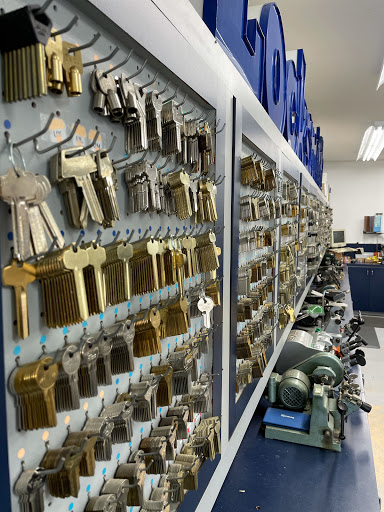 Locksmith «BROWARD CENTURY LOCKSMITHS, INC.», reviews and photos, 37 NE 2nd Ave, Deerfield Beach, FL 33441, USA