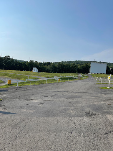 Drive-in Movie Theater «Circle Drive-In Theatre​», reviews and photos, 1911 Scranton Carbondale Hwy, Scranton, PA 18508, USA