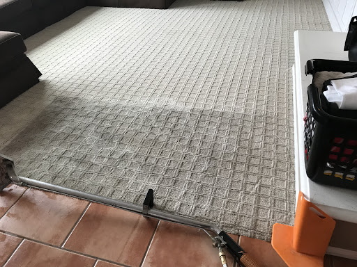 Carpet cleaning service Corona