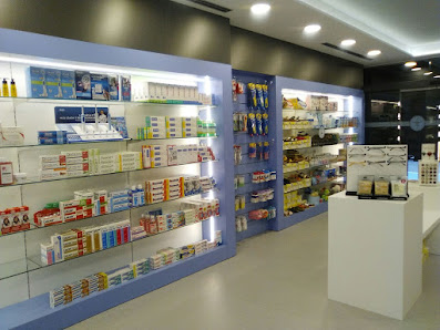Farmàcia Pou Goula Carrer de Vilamirosa, 109, 08560 Manlleu, Barcelona, España