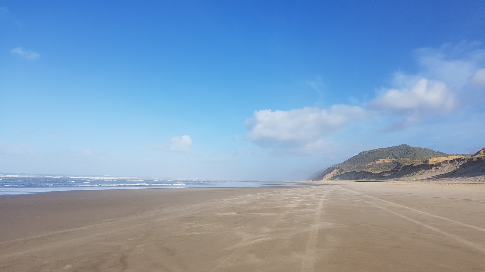 Omamari Beach'in fotoğrafı doğal alan içinde bulunmaktadır