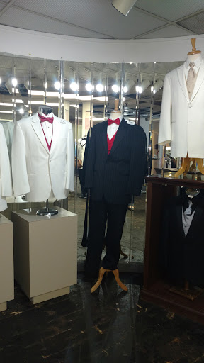 Clothing Store «Price Stores», reviews and photos, 52 S Jefferson St, Dayton, OH 45402, USA