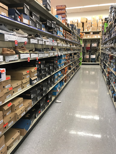 Sporting Goods Store «Academy Sports + Outdoors», reviews and photos, 16610 Southwest Fwy, Sugar Land, TX 77479, USA