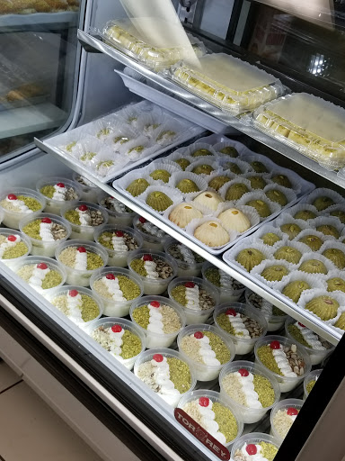 Ice Cream Shop «Bigdash Ice Cream & Pastries», reviews and photos, 717 Lingco Dr #210, Richardson, TX 75081, USA