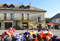 Photos du propriétaire du Hôtel Restaurant Chez Le Poète à Selonnet - n°1