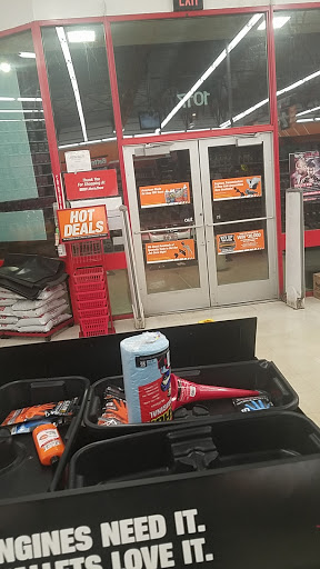 Auto Parts Store «AutoZone», reviews and photos, 1017 E Galena Blvd, Aurora, IL 60505, USA