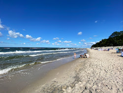 Beach in Niechorze'in fotoğrafı düz ve uzun ile birlikte