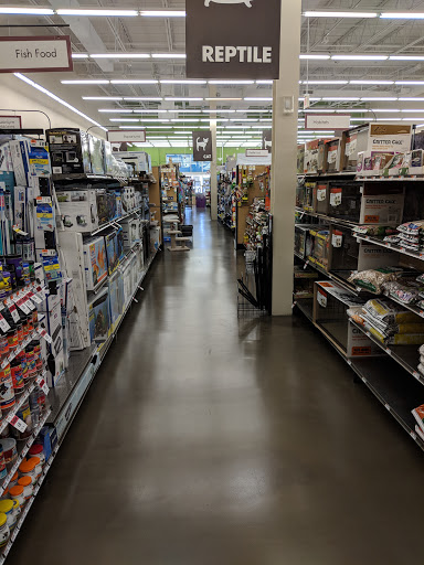 Pet Supply Store «Pet Supplies Plus», reviews and photos, 20020 Ashbrook Commons Plaza #150, Ashburn, VA 20147, USA