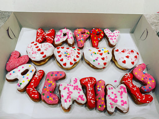 Donut Shop «Boston Cream Donut», reviews and photos, 18425 S Avalon Blvd, Carson, CA 90746, USA