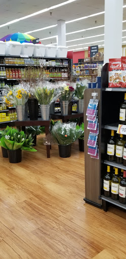 Grocery Store «Winn-Dixie», reviews and photos, 220 Retreat Village, Saint Simons Island, GA 31522, USA