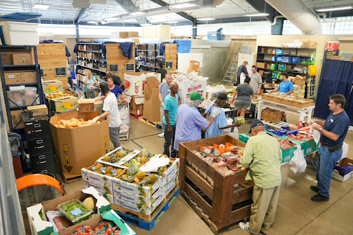 Brother Bill’s Helping Hand – Food Distribution Center