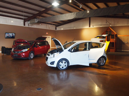 Used Car Dealer «Dream Cars Austin», reviews and photos, 5151 Industrial Way Dr, Buda, TX 78610, USA