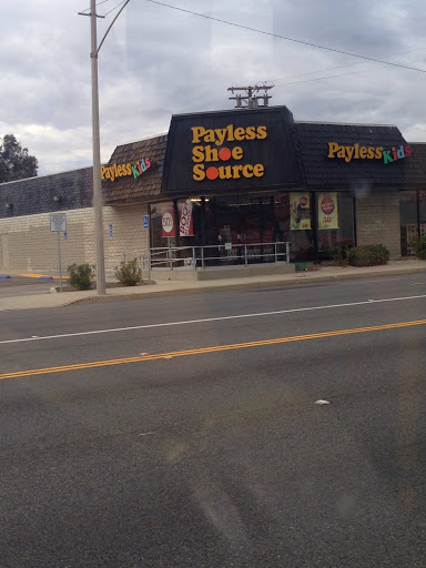 Payless ShoeSource, 681 E Foothill Blvd, Rialto, CA 92376, USA, 