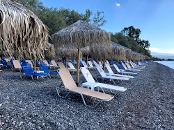 Foto von Politikon 2 beach befindet sich in natürlicher umgebung