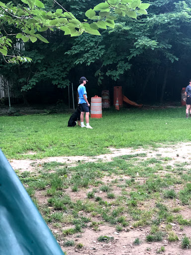 Dog Trainer «K-9 Koncepts Dog Training, Grooming, Boarding, Pet Store», reviews and photos, 4520 North Point Blvd, Sparrows Point, MD 21219, USA