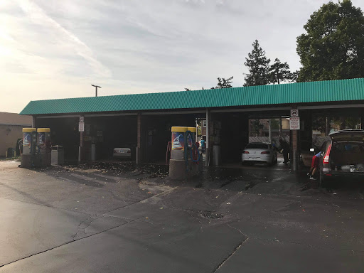 Car Wash «Chicagoland Car Wash Inc», reviews and photos, 7303 W Dempster St, Niles, IL 60714, USA