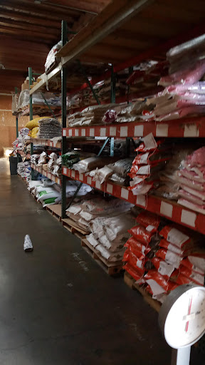 Pet Supply Store «Western Feed & Pet Supply», reviews and photos, 5935 Don Way, Carmichael, CA 95608, USA