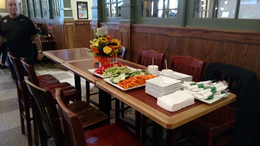 American Restaurant «Landmark Americana-Glassboro», reviews and photos, 1 Mullica Hill Rd, Glassboro, NJ 08028, USA