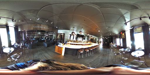 Liquor Store «Vines Wine & Spirits», reviews and photos, 7585 W Sand Lake Rd, Orlando, FL 32819, USA