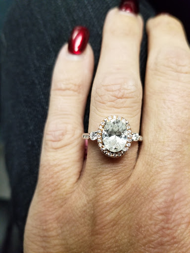 Jeweler «L S Jewelers», reviews and photos, 1910 Park Manor Blvd, Pittsburgh, PA 15205, USA