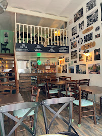 Atmosphère du Restaurant de cuisine américaine moderne Moonshine à Antibes - n°1