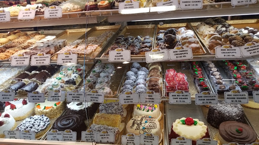 Gourmet Grocery Store «Doris Italian Market & Bakery», reviews and photos, 10057A Sunset Strip, Sunrise, FL 33322, USA